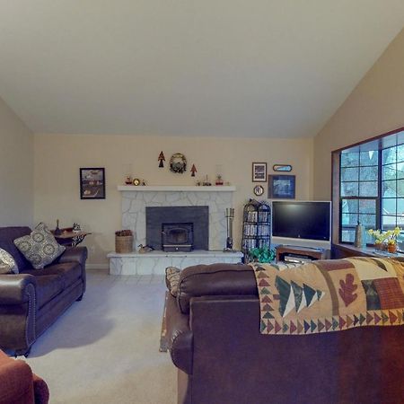 Charm By The Lake Groveland Exterior photo