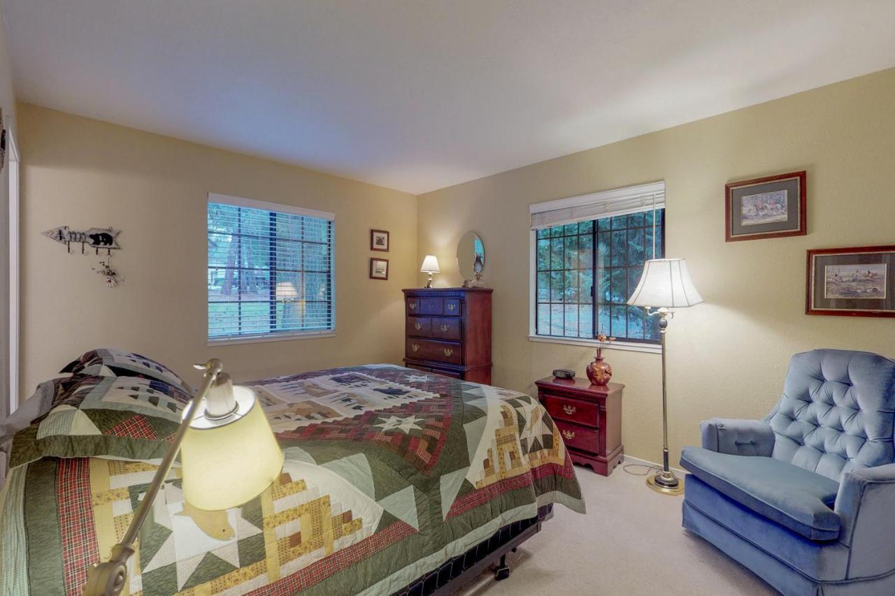 Charm By The Lake Groveland Exterior photo