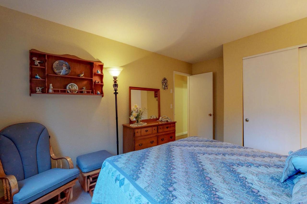 Charm By The Lake Groveland Exterior photo